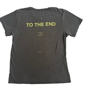 TAVIK CHARCOAL GRAY SHORT SLEEVE GRAPHIC T-SHIRT SIZE M